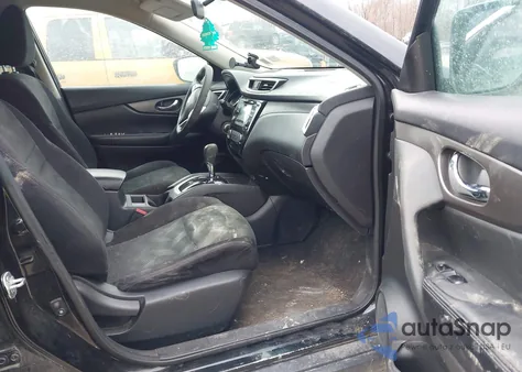 2015 Nissan Rogue S z USA, uszkodzony, nr VIN 5N1AT2MV9FC926560